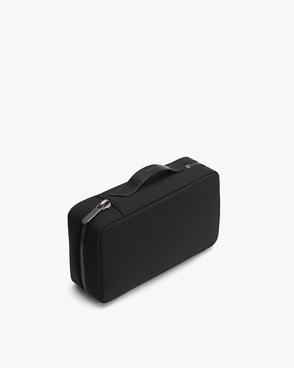 Small rectangular bag with a zipper and handle