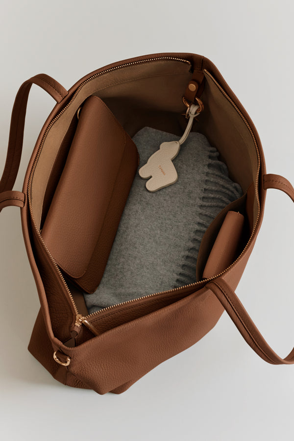Dark Chestnut / One Size