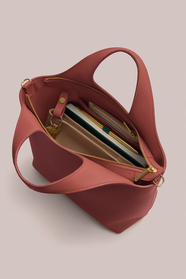 Dark Terracotta / One Size