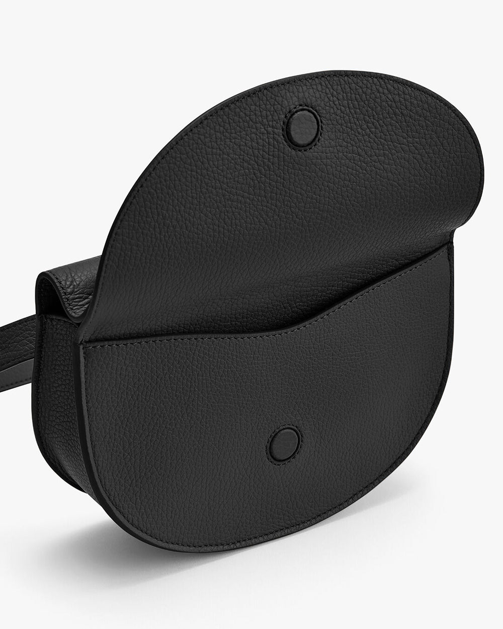 Small closed purse with a shoulder strap