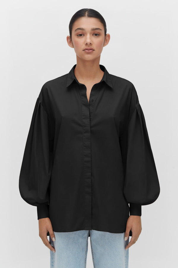Black / Medium